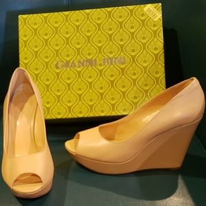 Gianni Bini heels size 8M